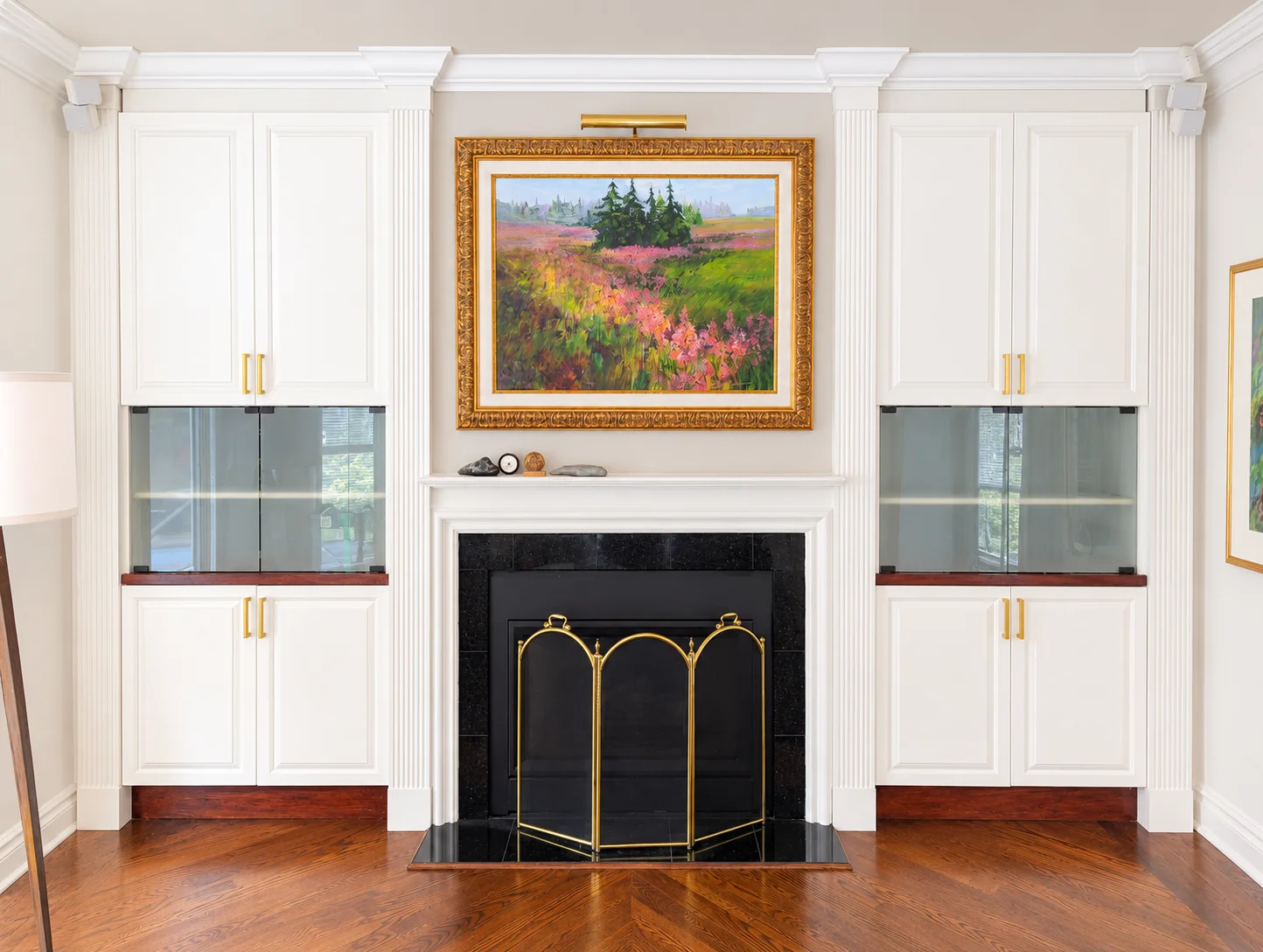 White professionally painted cabinet built-in in Toronto